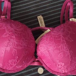Victoria's Secret size 34DD