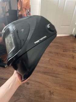 Welding helmet