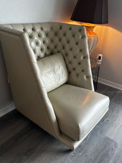 High back designer tufted leather chair