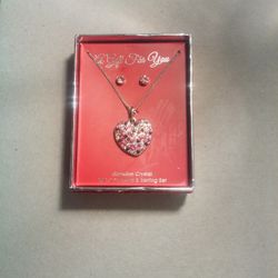 Genuine Crystal 18 1/2 Pendant And Earring Set