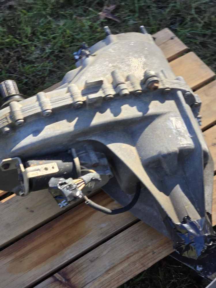 Transfers Case Off 2013 Dodge Ram 1500
