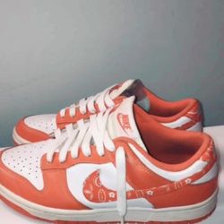 Nike Dunk Low ‘Paisley Orange’ in White and Orange