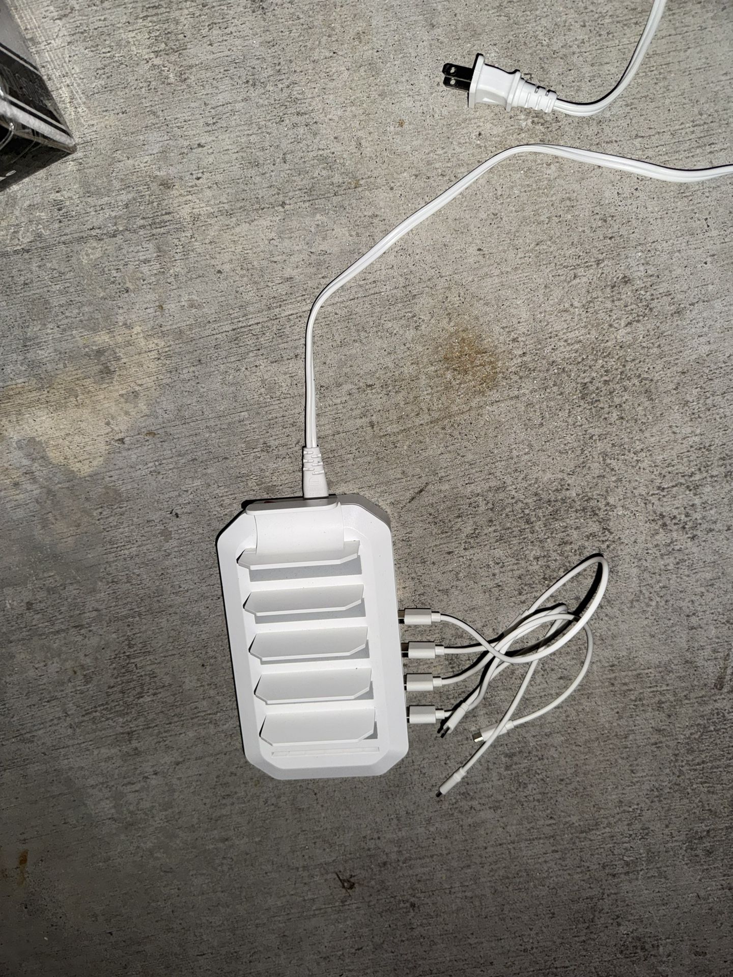 Phone Charger-5 Station