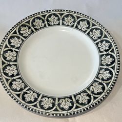 222 Fifth – Dish Set