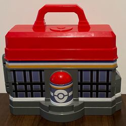 2013 Tomy Pokémon Center Play 'n Store Case Storage Carrying Playset