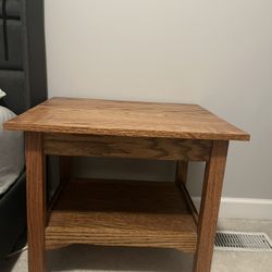 Night Stand/Coffee Table