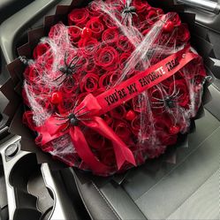 Spooky Bouquet 