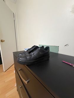Nike Air Force 1 Low Triple Black