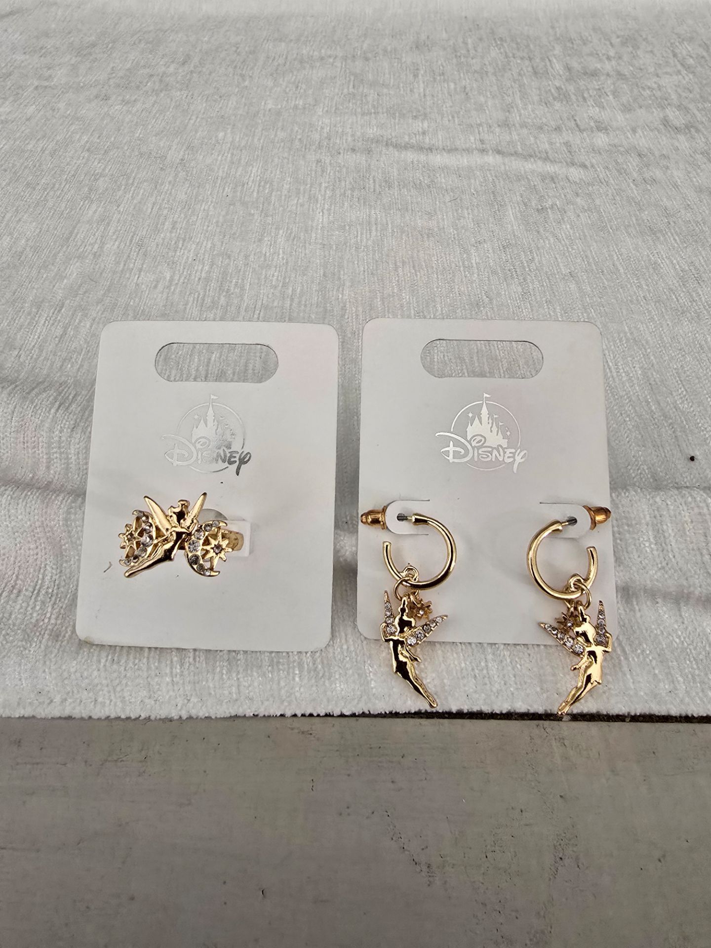 Official Disney tinker bell earrings and ring set