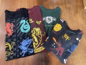 Harry Potter3 t-shirts and 1 sweater
