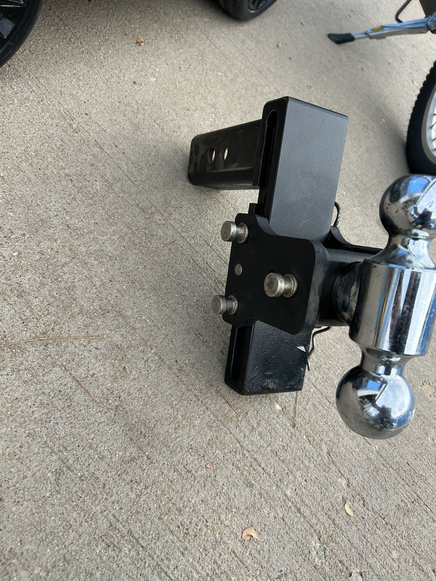B&W Trailer Hitch