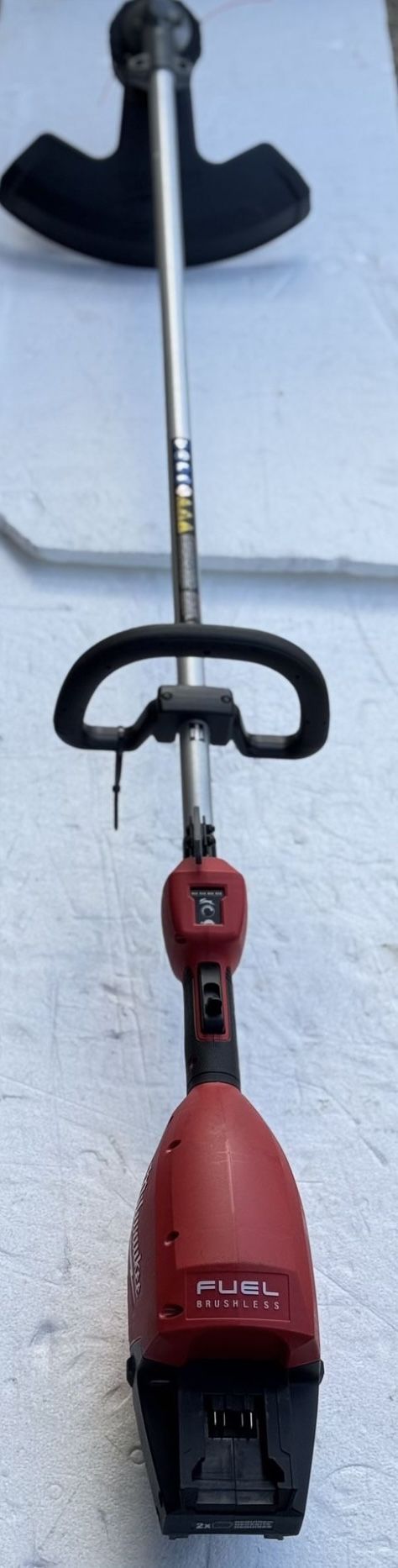 Milwaukee M18 FUEL 18V Brushless Cordless 17 in. Dual Battery Straight Shaft String Trimmer (Tool-Only)