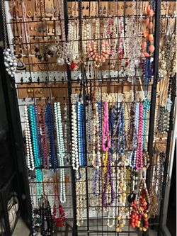 Beaded multi color necklace