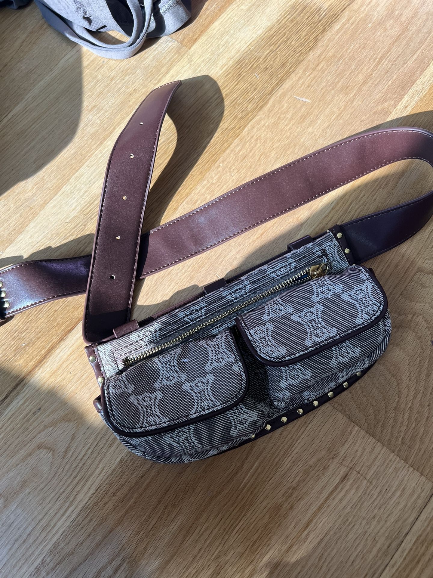 Belt Bag Size Medium