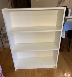 WHITE QUALITY SHELF OR BOOK CASE