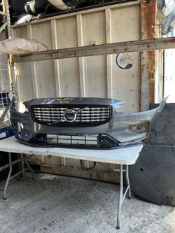 2020 - 2025 VOLVO S60 V60 - FRONT BUMPER COVER OEM