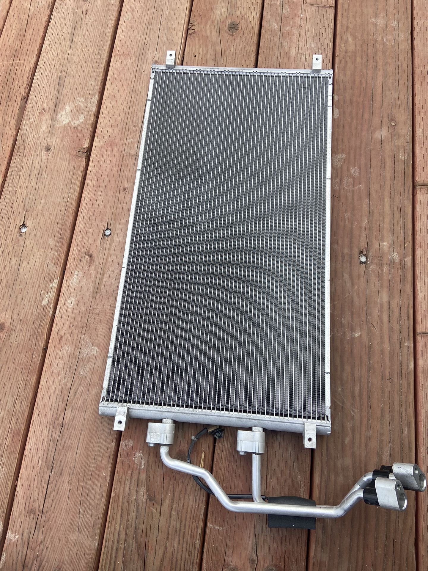 genuine Nissan condenser assembly for Sale in Hemet, CA - OfferUp