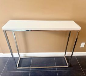 Contemporary modern Teresa 36” console table