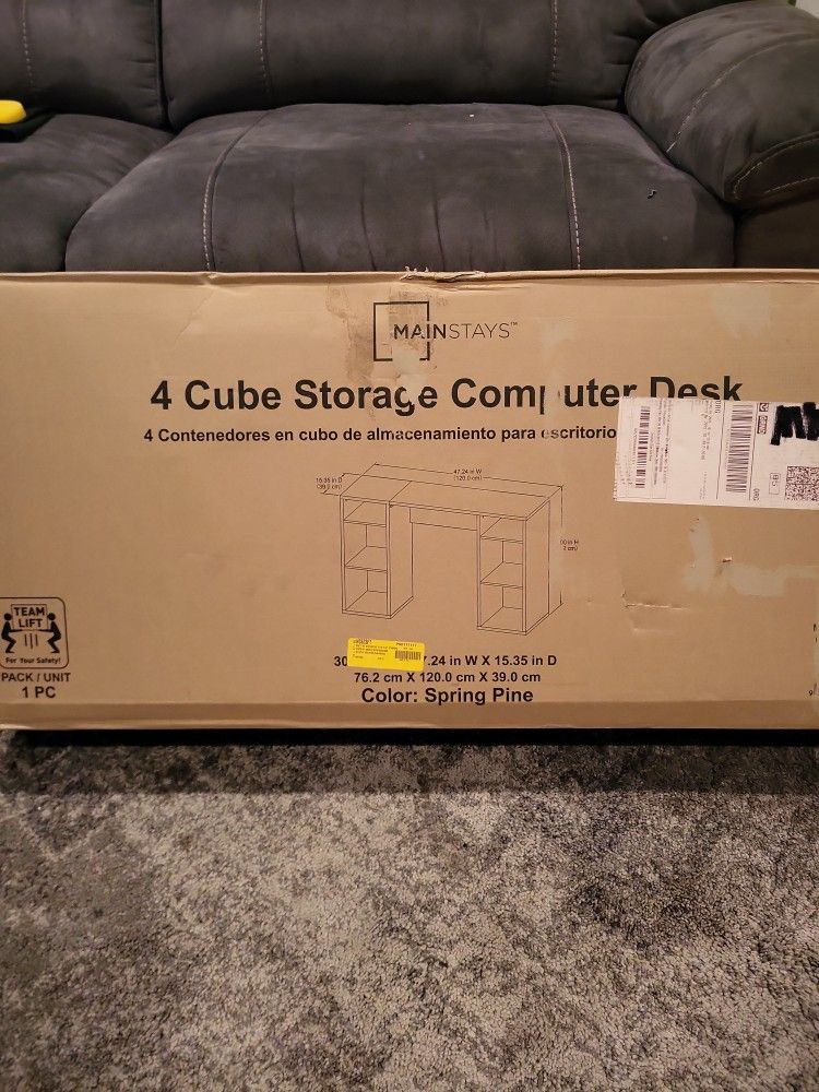 Mainstays 4 Cube Storage Computer Desk