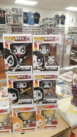 Kiss funko pop the demon , the Catman, Tarchild, Spaceman