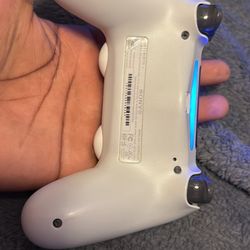 PS4 Controller 