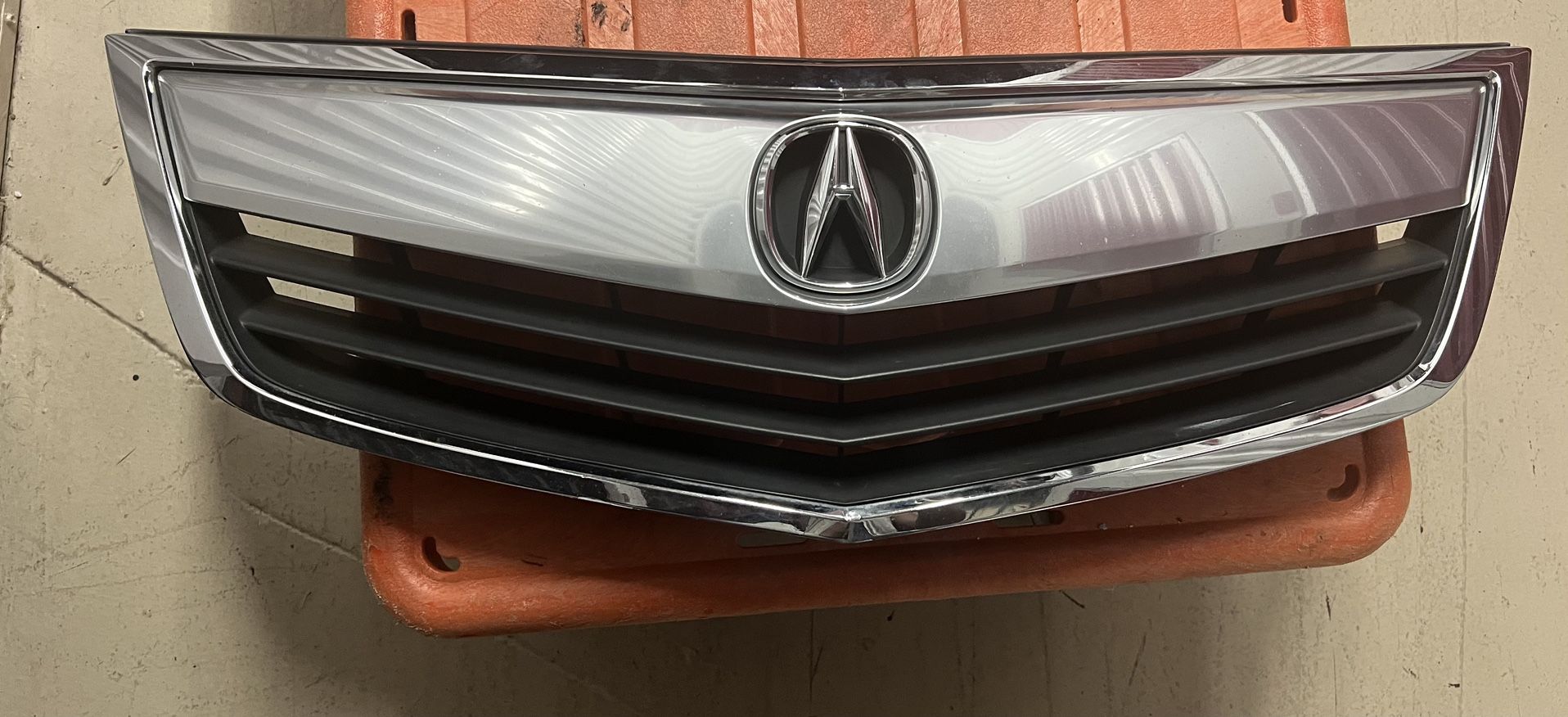 Acura Grille