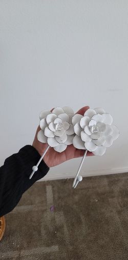 flower wall hooks