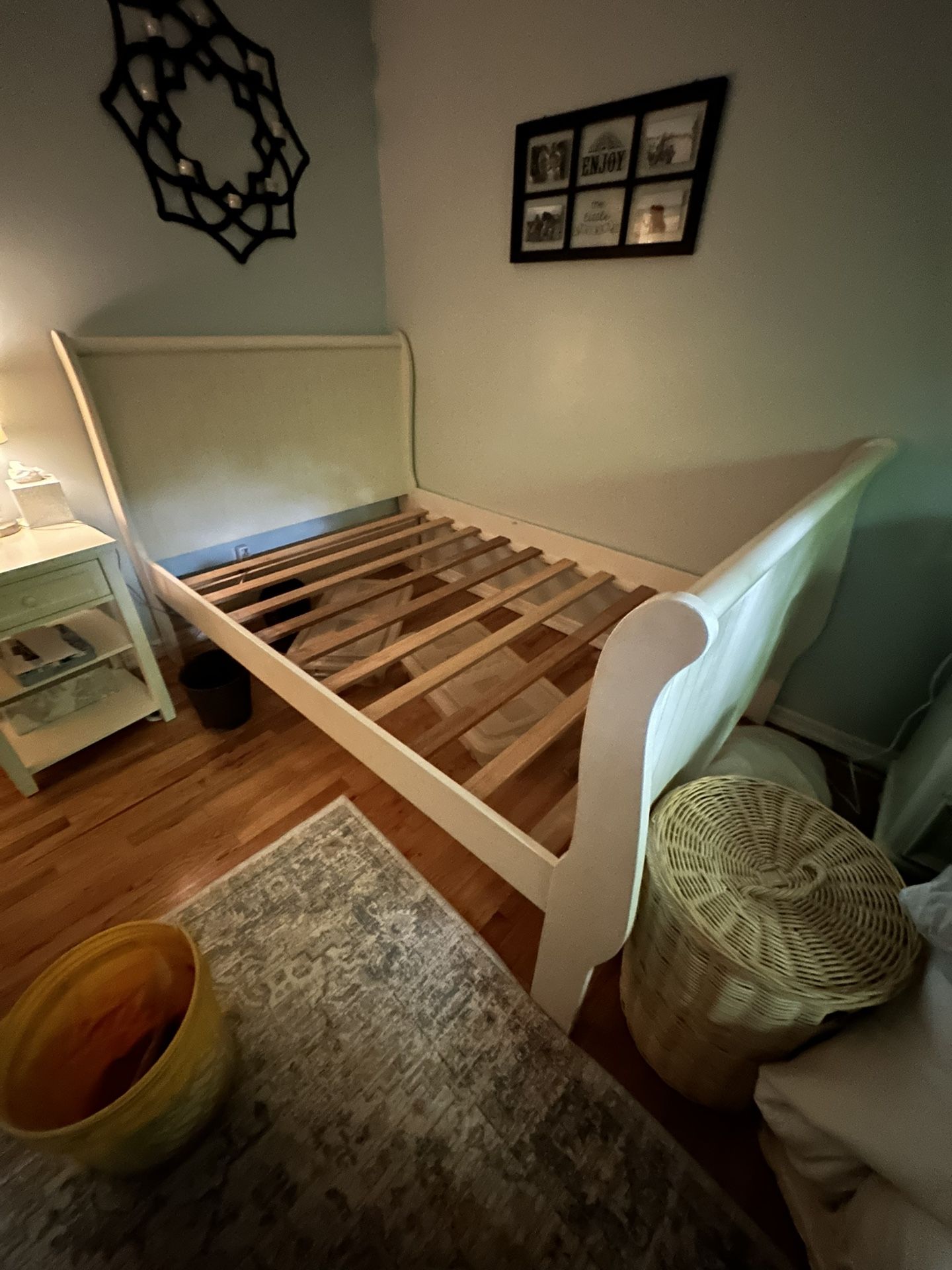 Sleigh Bed Pottery Barn