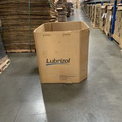 Gaylord’s Boxes  48x40x41     5 Ply .,,,,