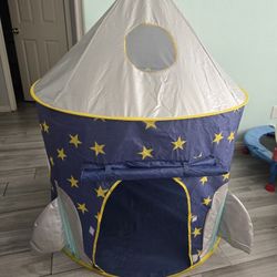 3 Pcs. Rocket Ship Tent