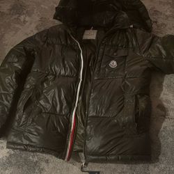 Moncler 