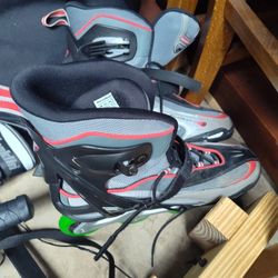 Size 12 Mens Roller Skates -Great Condition 