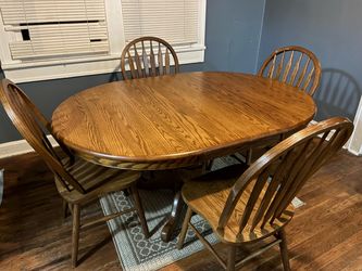 Oak Dining Table with 4 Chairs
