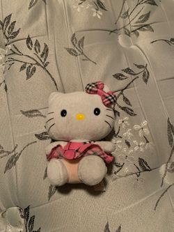 Hello kitty beanie babie