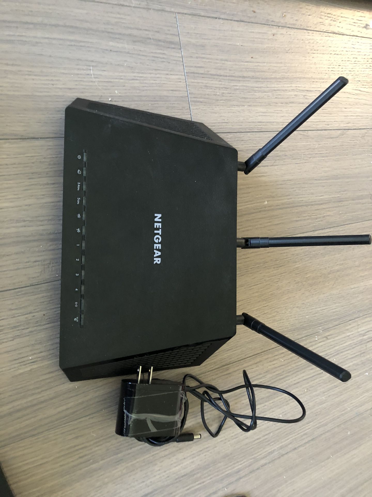 Netgear AC1750 Smart Wifi Router