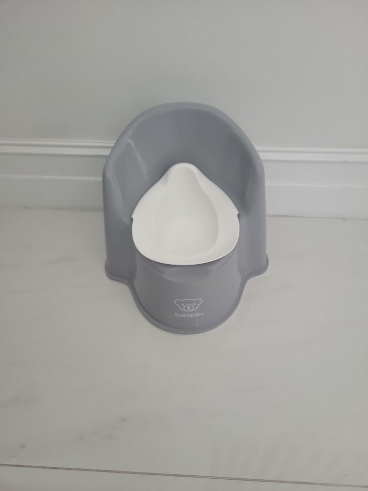 Baby Bjorn POTTY NEW NEVER USED