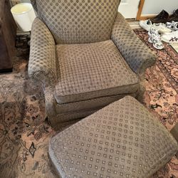 Rocking Chair With Ottoman 