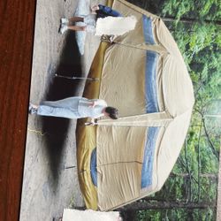Eureka Condo Tent