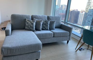 Selling sofa
