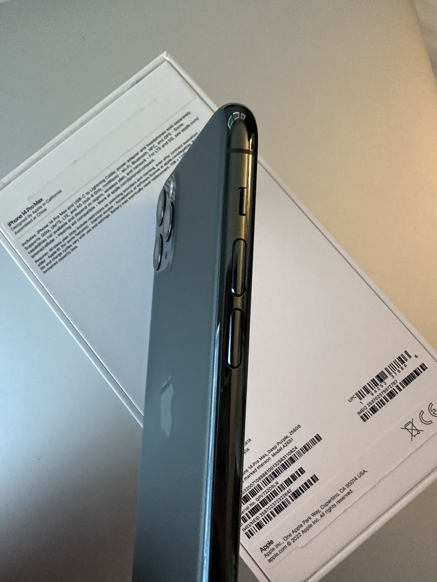 Iphone 11 Pro 64GB Green ANY CARRIER Cell phones & Accessories