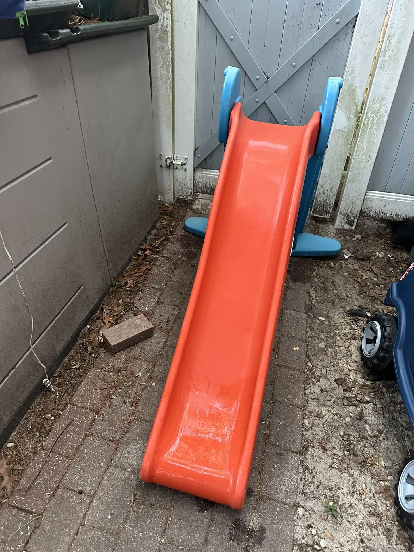 π Little Tikes Toddler Slide β $50 (Holbrook, NY) π