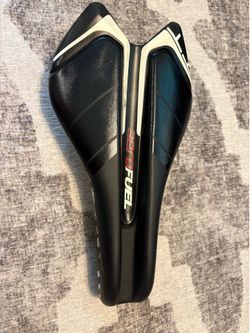 PRO Aerofuel Triathlon / Time Trial Bike Saddle