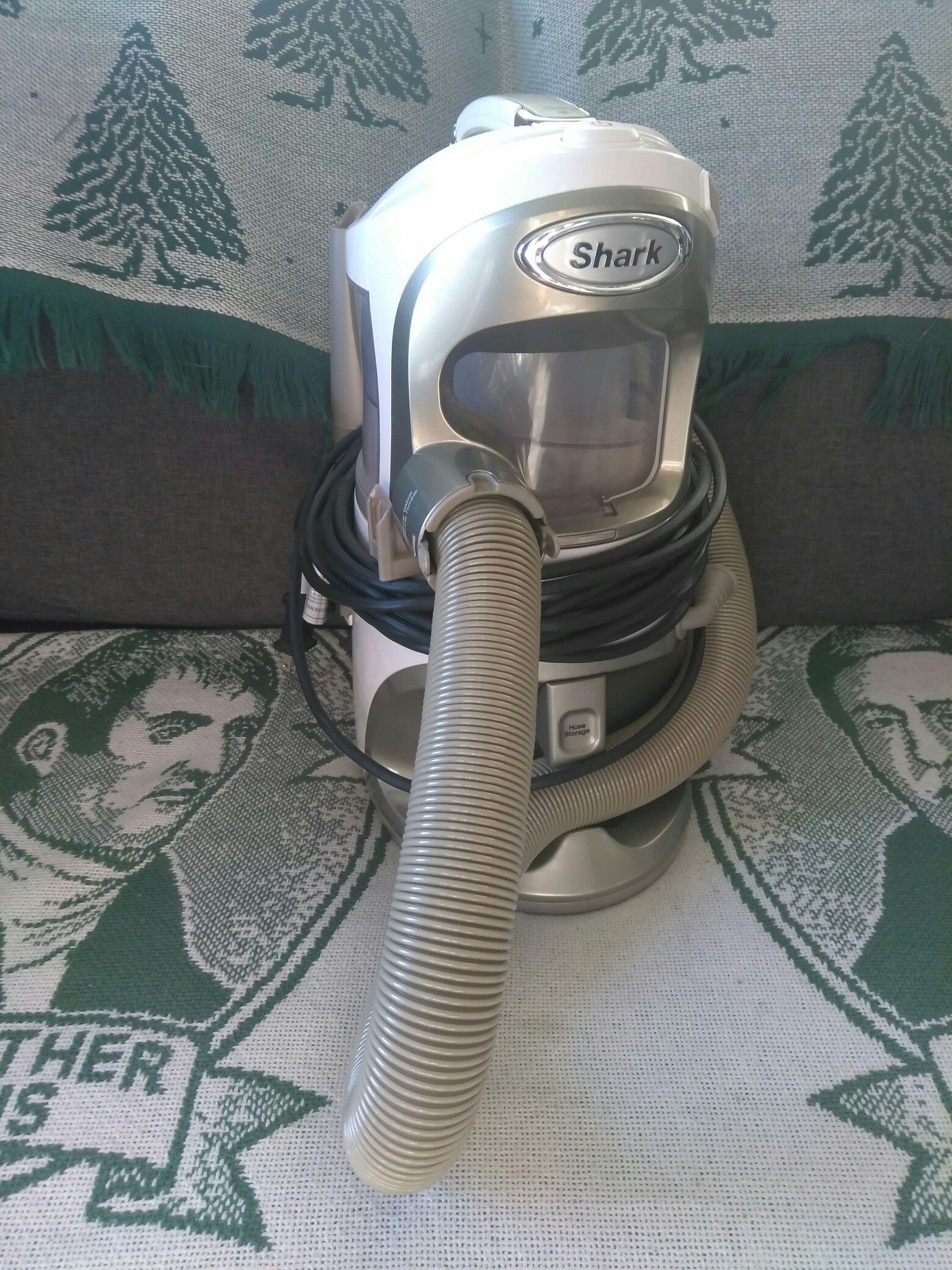 Shark Lift Around Vacuum. $45