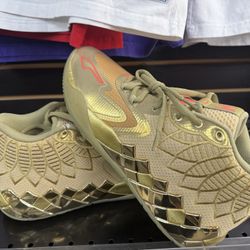 PUMA x Lamelo Ball Men's Size 10.5 MB.01 Golden Child Basketball Shoes NEW