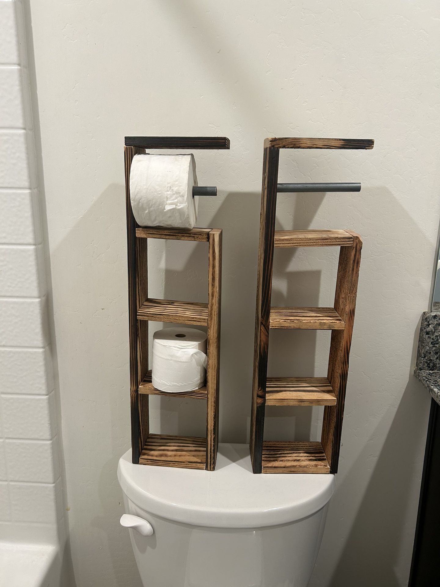 Toilet paper holder