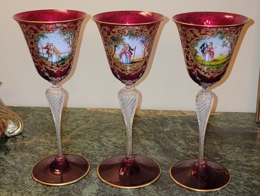 3 EXQUISITE  MURANO CRANBERRY PAINTED BLOWN GLASS ITALIAN GOLD STEM GOBLETS