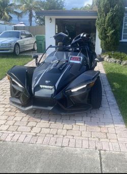 2021 Polaris Slingshot SL black