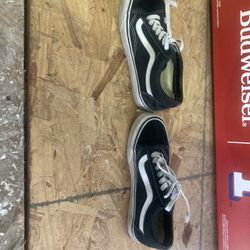 Van Shoes 