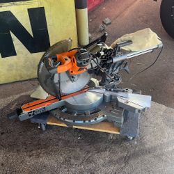 Ridgid R4222 12” Dual Bevel Sliding Compound Miter Saw