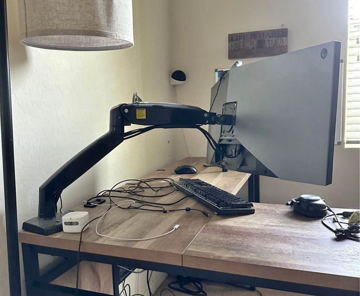 Monitor Arm